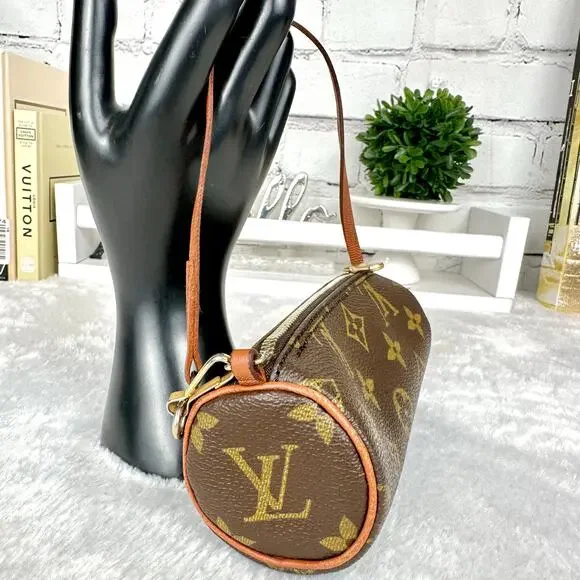 LOUIS VUITTON Monogram Mini PapillonVintage Pouch wristlet Excellent RARE! GIFT - Picture 5 of 9